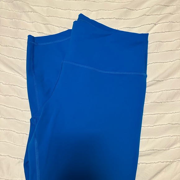 Lululemon Capri Leggings - Picture 2 of 2